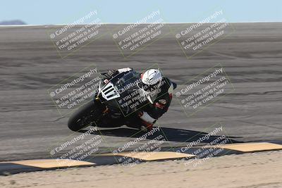 media/Oct-13-2025-Moto Forza (Mon) [[a66d839500]]/2-A Group/Session 2 (Bowl)/